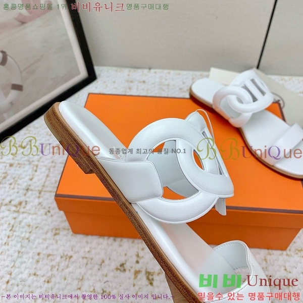 ޽   30HE569915-2