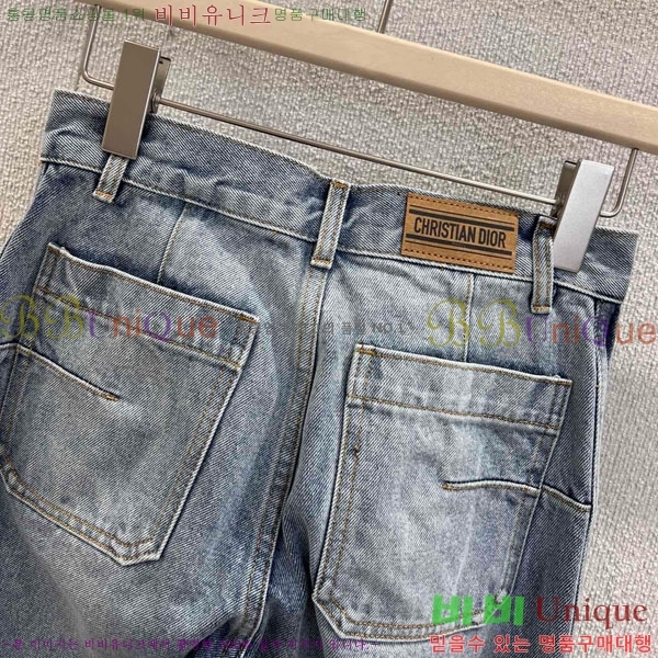     DO12076-11