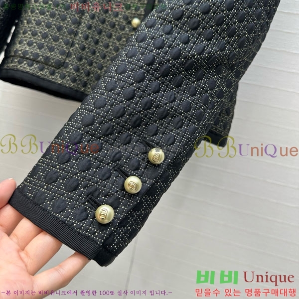    DOI1121066-4