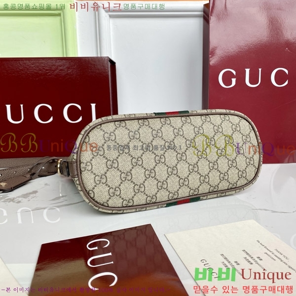 # ǵ GG   836872-720