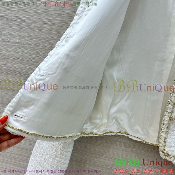  * Ŷ CHA1245066-1