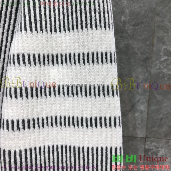   Ƽ TB922266