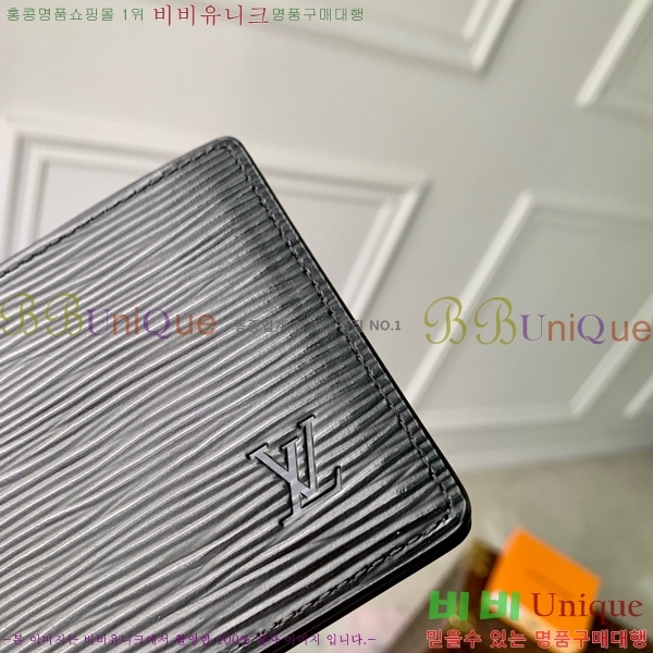 #̺    M60332-1