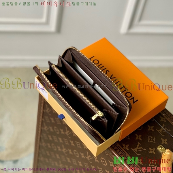 #̺    M60015-302