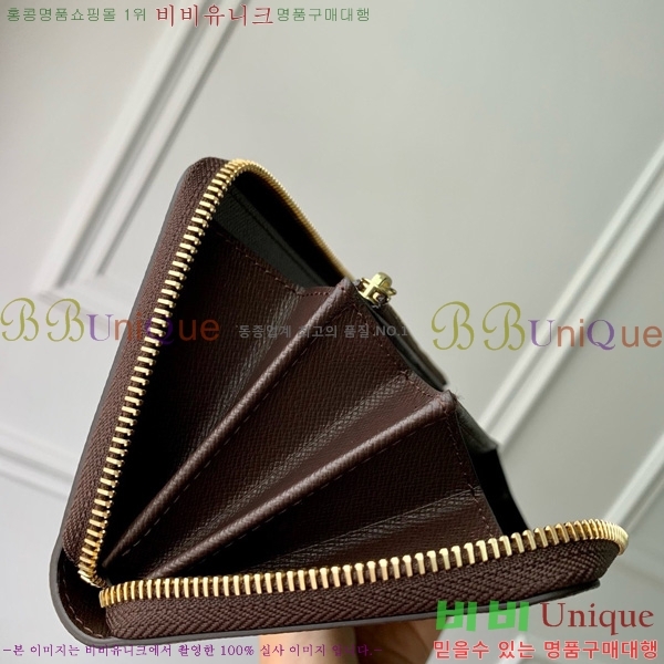 #̺    M60015-302