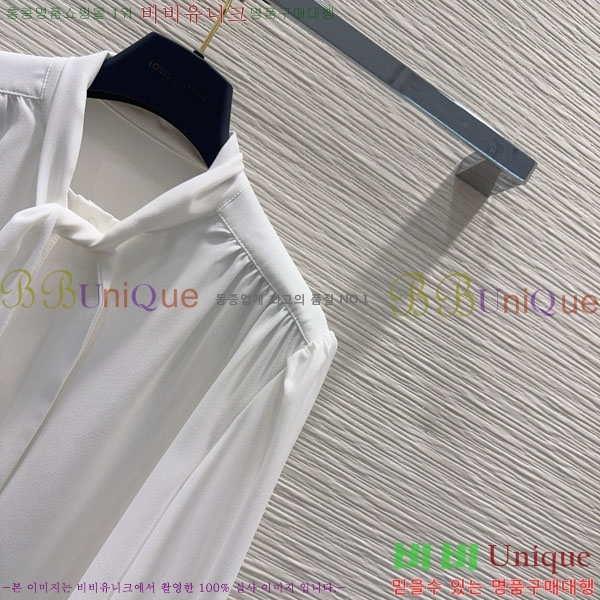  ̺  LV1242355-2