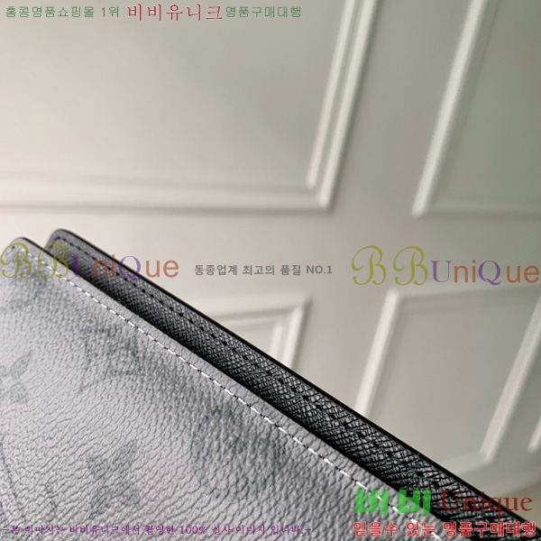 #̺ ¥  M61697-304