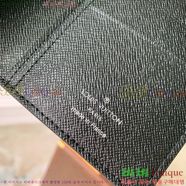 #̺ ¥  M61697-304