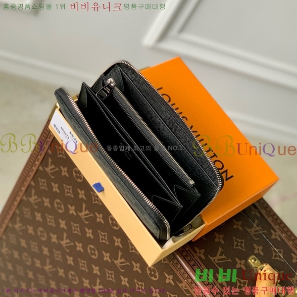 #̺   M63076-201