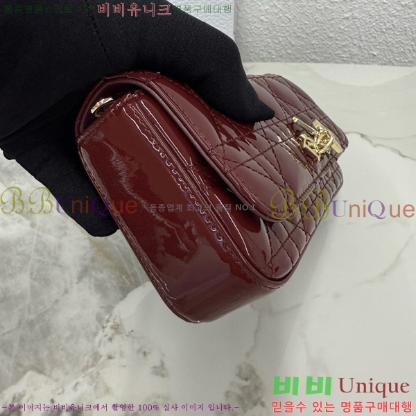 # ũν   ޴ Ŀġ ̴Ϲ S0977-104