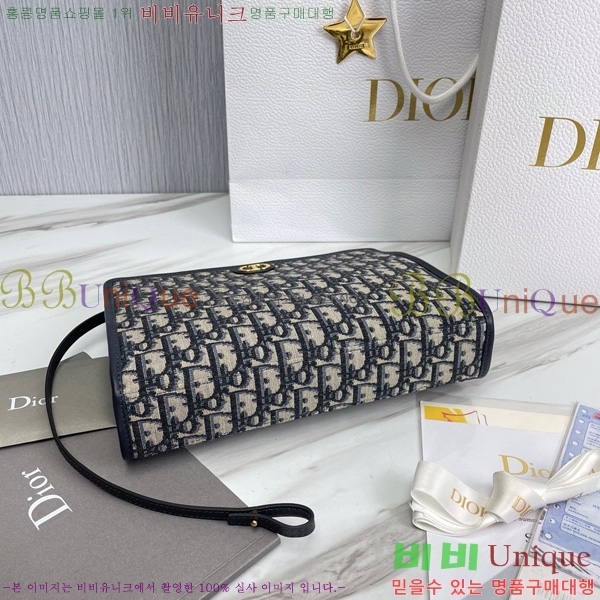 # 30   Ŀġ S2107-1001