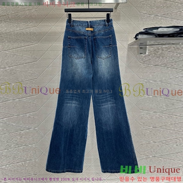   Ʈ DO215077-6