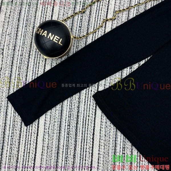  * Ƽ CH110422-7