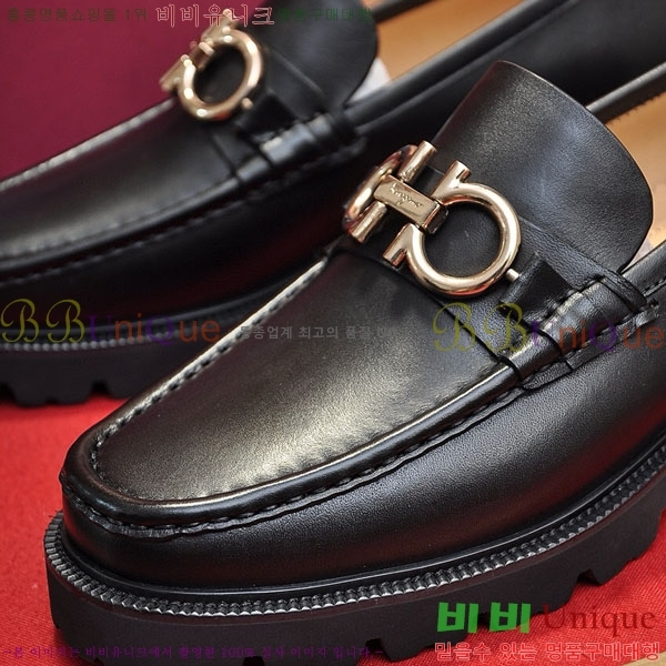  󰡸  FF889034