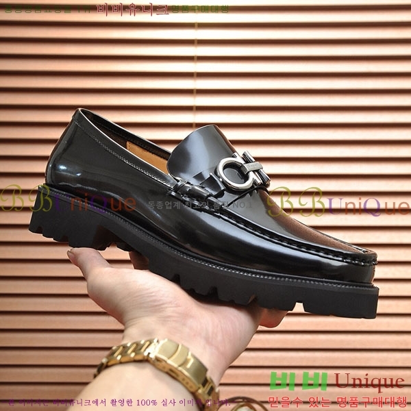  󰡸  FF889034-1