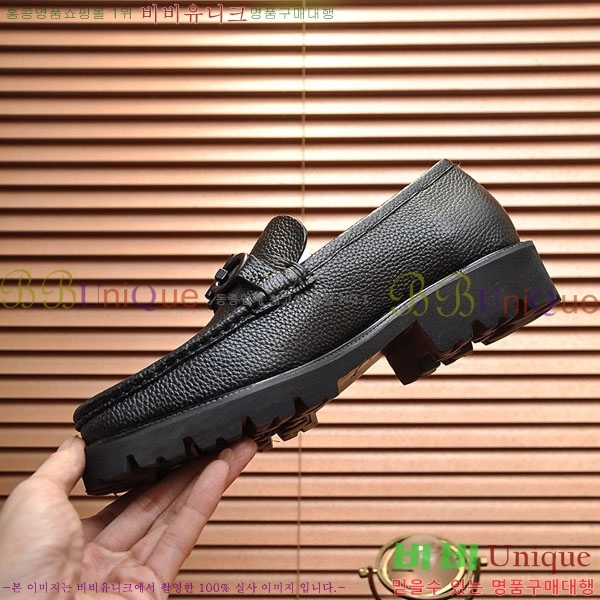  󰡸  FF889034-3