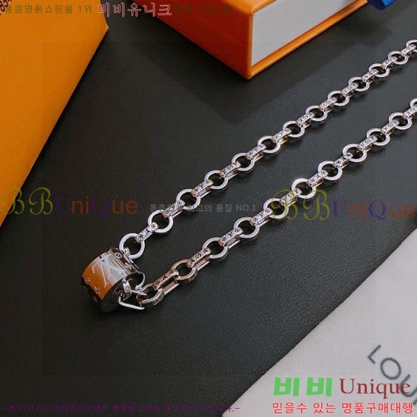 ̺  LV71223045-9