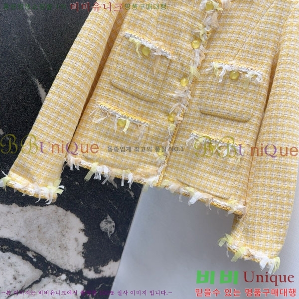  * Ŷ CHA1212075-4
