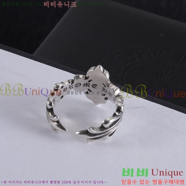  ũ  CHS12220-4