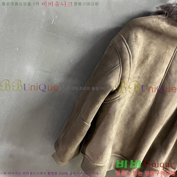  ̿̿ þ   MIU1123044-3