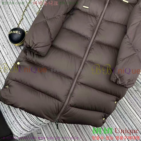  ** ٿ е MAXM2120544-8