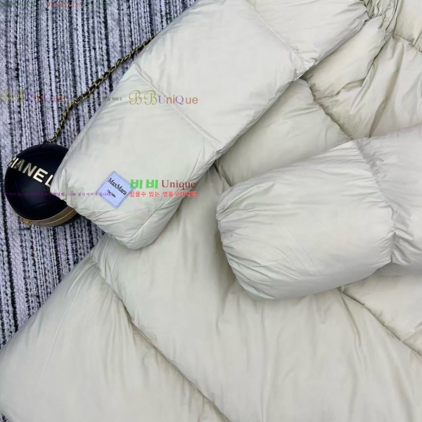  ** ٿ е MAXM3212088-1