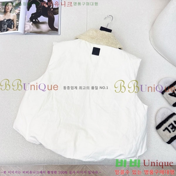  ο ٿ е  LOEWE231230-5