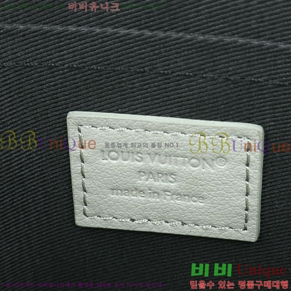 #̺ Ʈ  M81570-1002