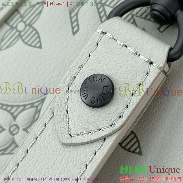 #̺ Ʈ  M81570-1002