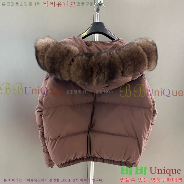  ** ٿ е MAX23402-21