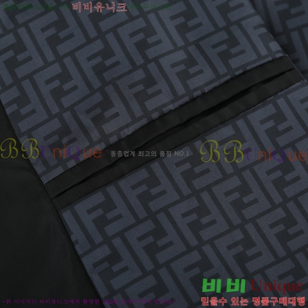   ĵ  FD513827