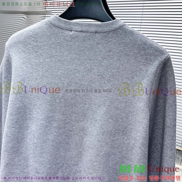    G43575308