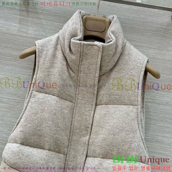  η** ٿ е  LP1453408-1