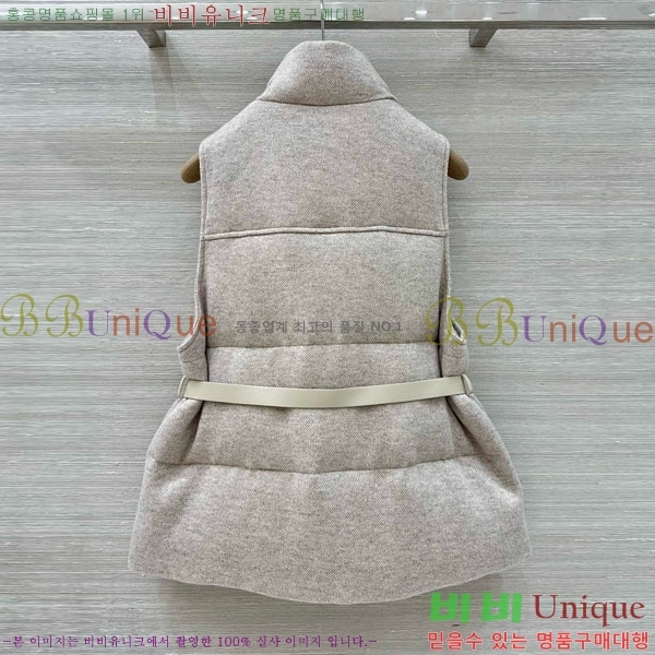  η** ٿ е  LP1453408-1