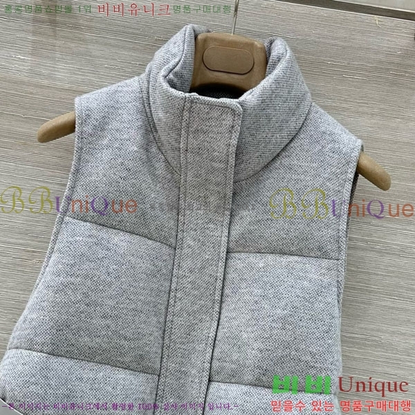  η** ٿ е  LP1453408-2