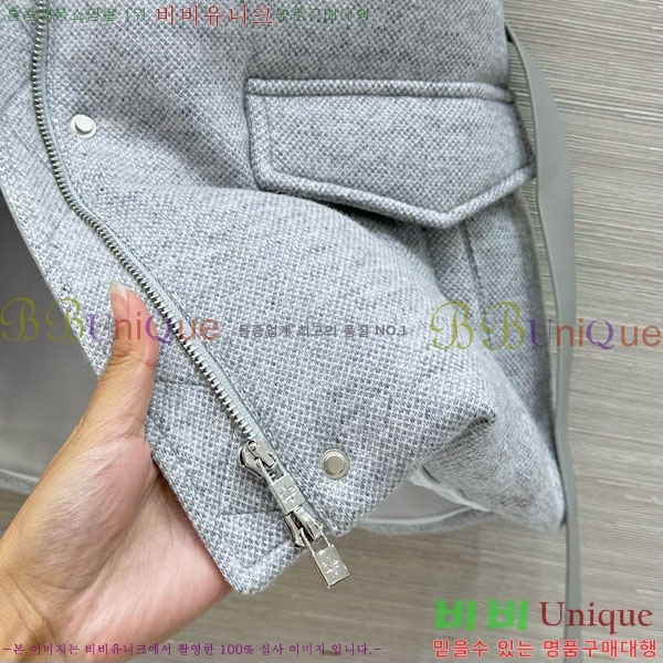  η** ٿ е  LP1453408-2