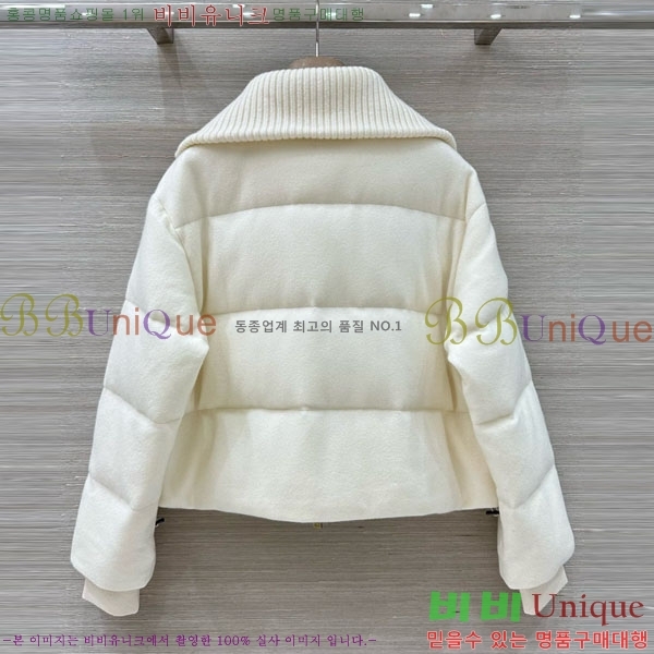  η** ٿ е LP1453408-4