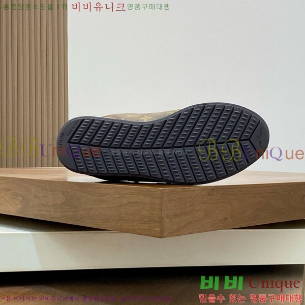  ̺ Ŀ LV922605-8