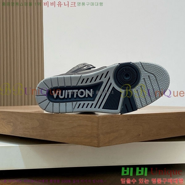  ̺ ž LV922606-3
