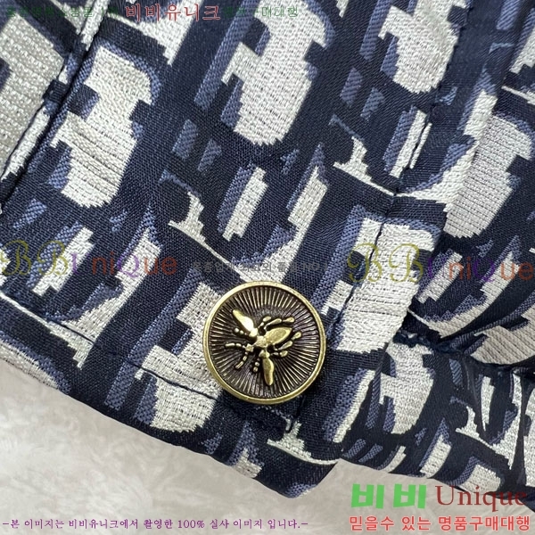   ٿ е  DO363450-8