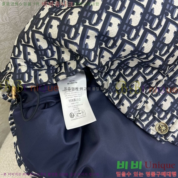  ٿ е  DO363450-8