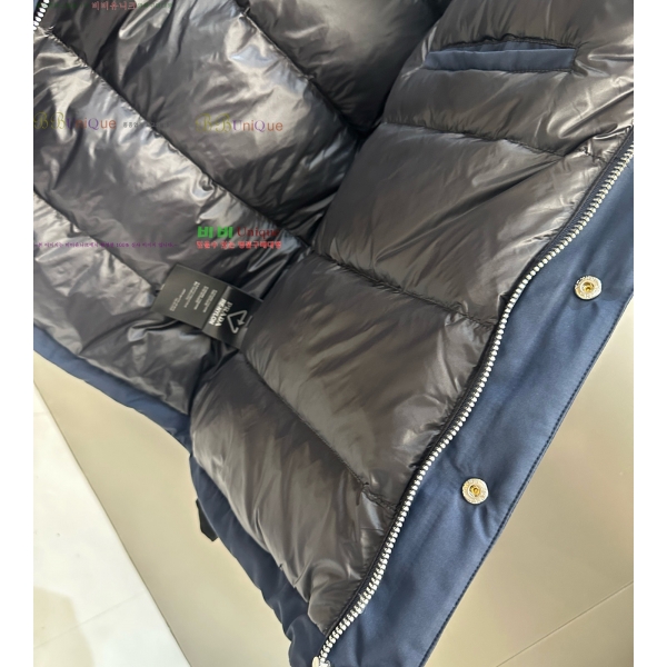   ٿ е PA154730-2