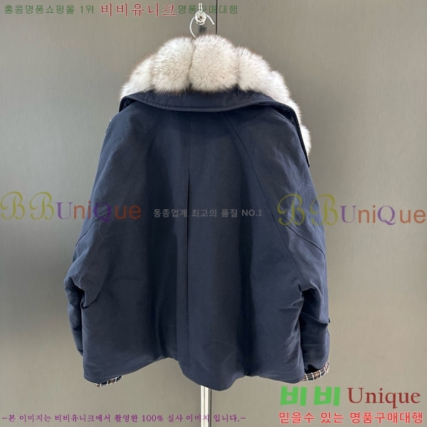  ** ٿ е MAX267869-9