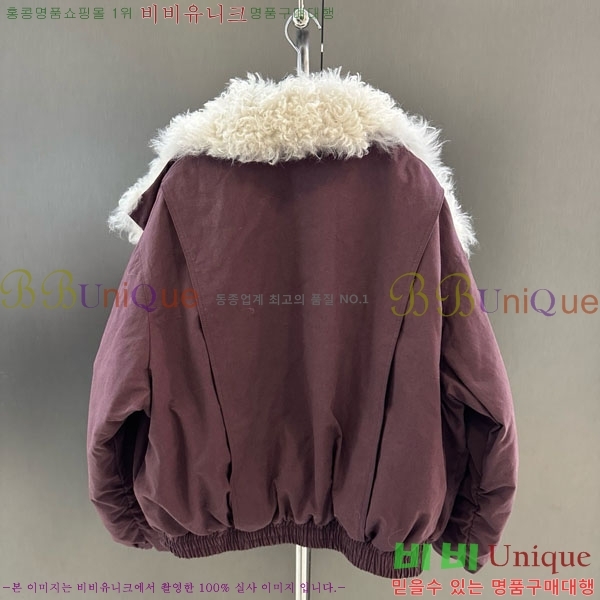  ** ٿ е MAX267869-12