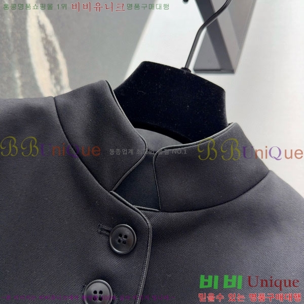  η**  LP8124044-5 ( )