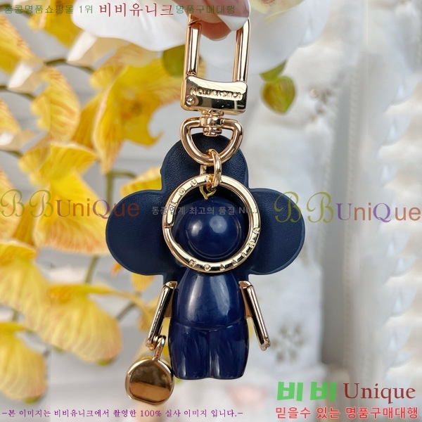 #̺    M1990-10