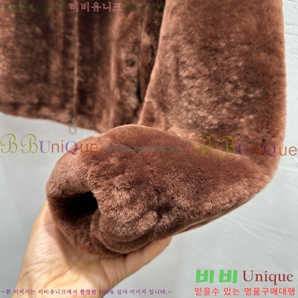  η** þ   LP8124044-1