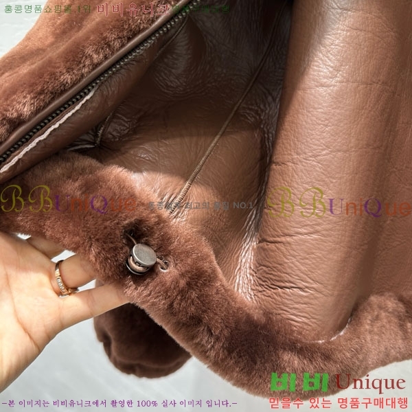  η** þ   LP8124044-1