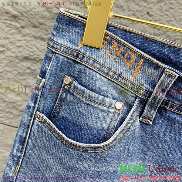   û FD987672