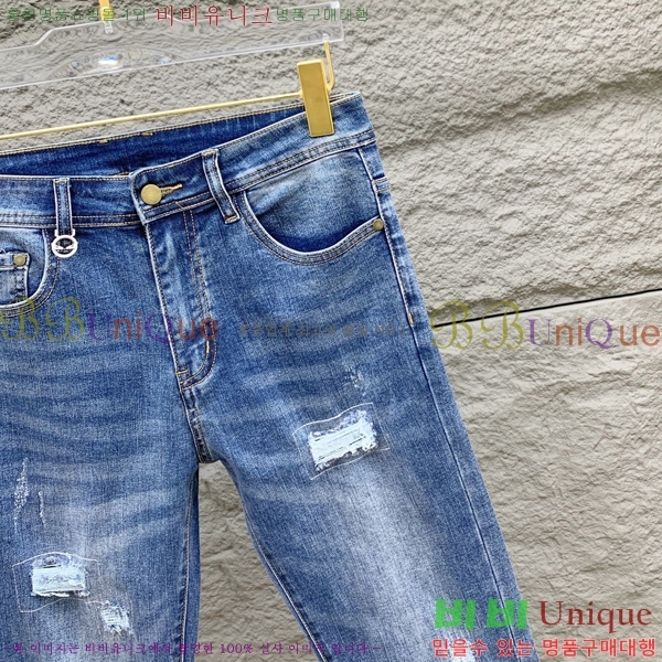   û FD987673